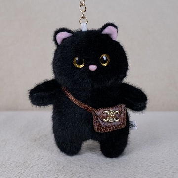Брелок мягкий "Котик с сумкой" черный BL701228105BK